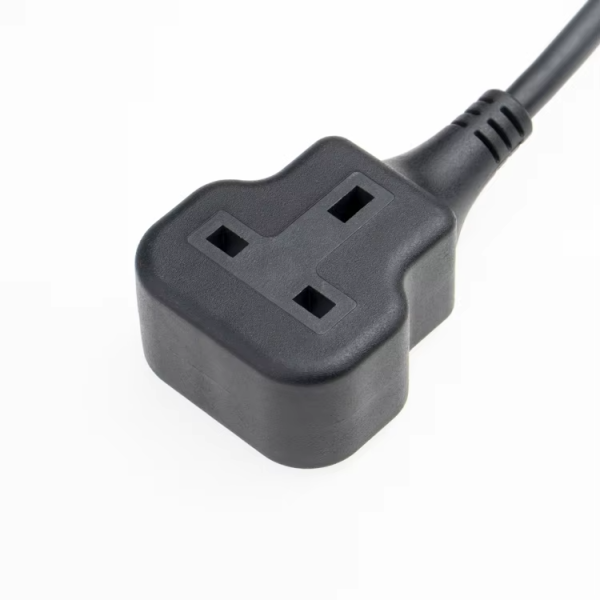 Hot Deal UK Standard Power Long Cable 3 Pin Indoor Outdoor Extension Cord Electrical Cable - 图片 2