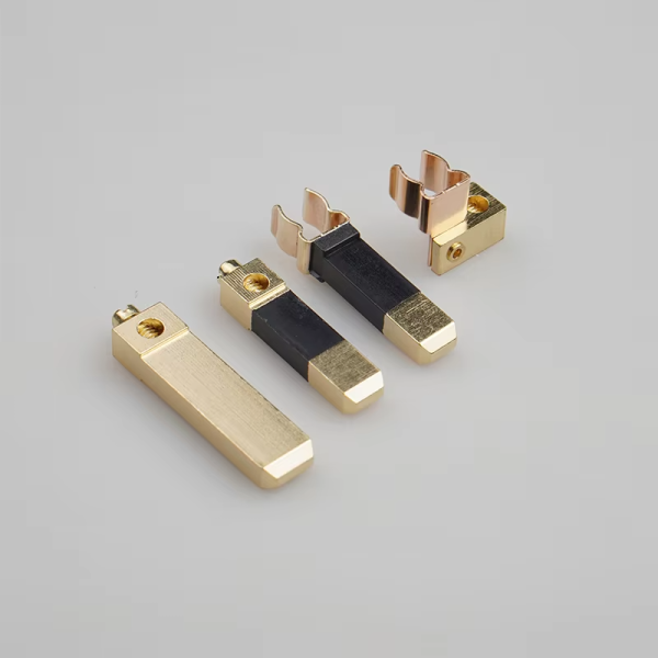 BS 105 Half Wrapped Rubber Insulation Protector Brass Assemble Plug Four Piece Set Pins - 图片 5